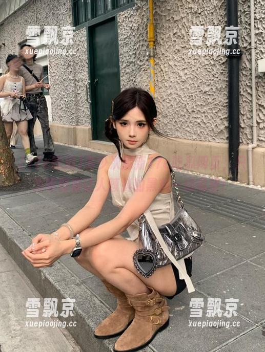多少次刷新17c吃瓜网页，只为等到那让人颤抖的黑料一线希望！