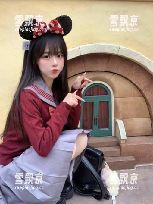 51.com 下载www.51.com,离八卦相关新闻近一点,你值得拥有这种福利。