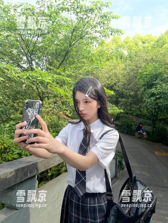一不小心点了www.51.com的链接，结果被瓜圈吸引住了，迷了！