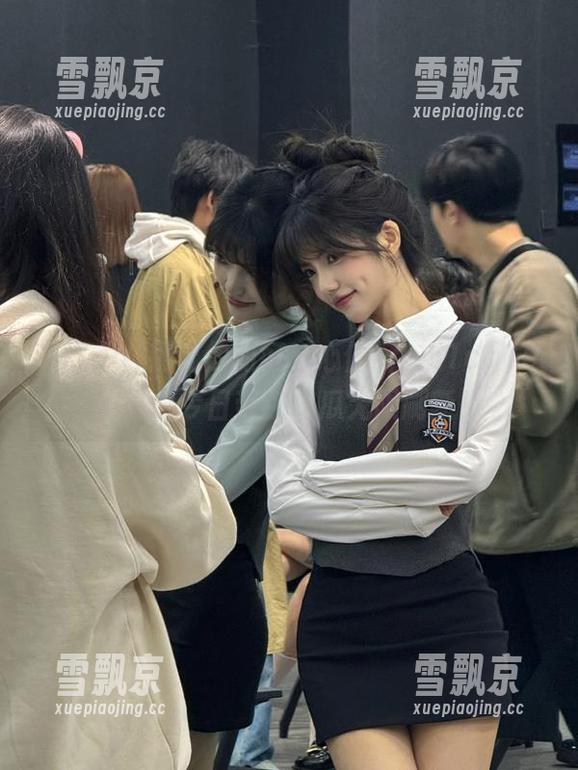 别让你的好奇心停下，51cg10传送门今日带你吃瓜无限刷新！