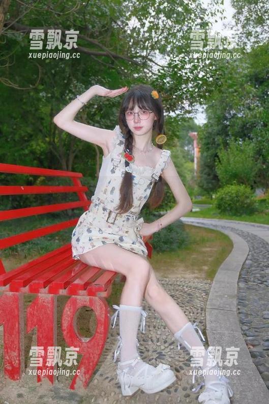 51cg 51cg4.fun网址漫游记,今天又有什么新奇闻?