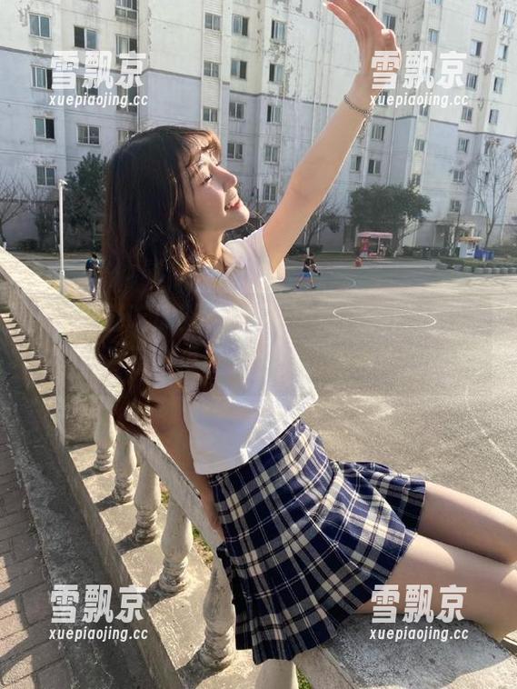 天上掉下个热门大瓜，点击51今日吃瓜链接，瓜到你心里去！