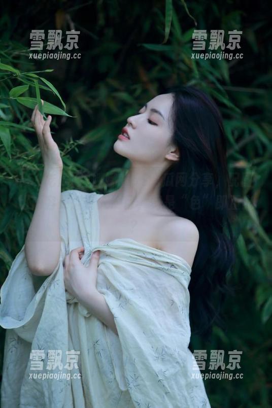 51吃瓜网 娜娜的51吃瓜网分享,配图比内容更能引人侧目,真是“色”即正义?
