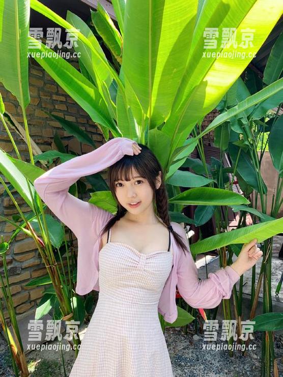 又到吃瓜时刻，苹果版51吃瓜网带你探秘今日的疯狂新闻！