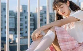 赶紧来“51吃瓜群众”网页，今天的瓜味儿似乎特别浓！