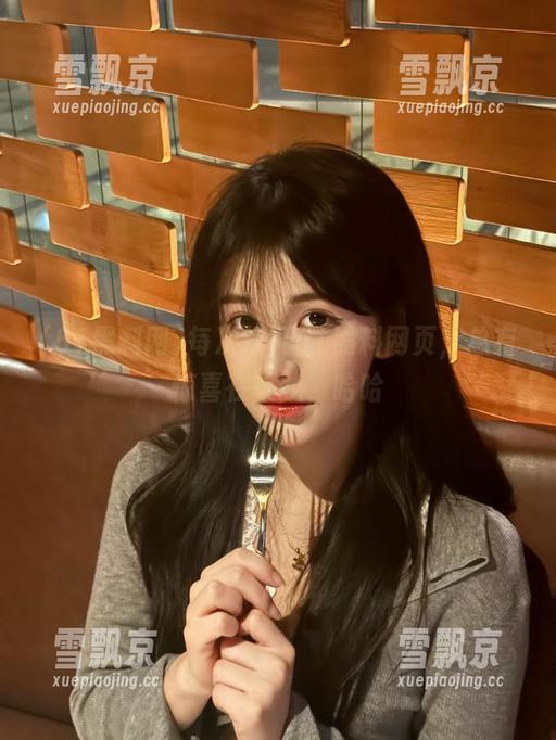 51黑料网 每次打开51黑料网页,总有惊喜在等我,哈哈