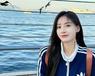 今天的天气不太好，何不在51黑料网寻找一扇特别的“传送门”来调剂一下？