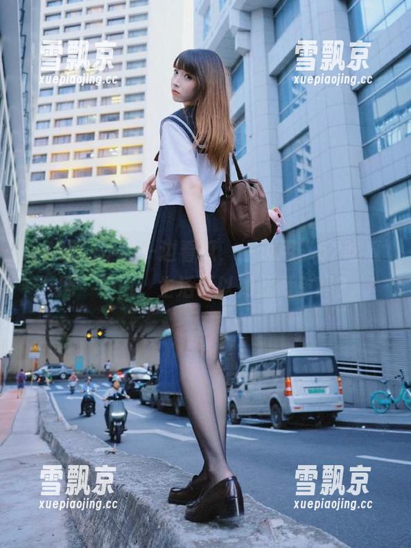 一边看瓜，一边用“52吃瓜网”导航，生活可以如此简单吗？