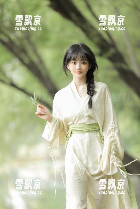 发现个不寻常的链接，通往718.sx，成人世界里的小甜头