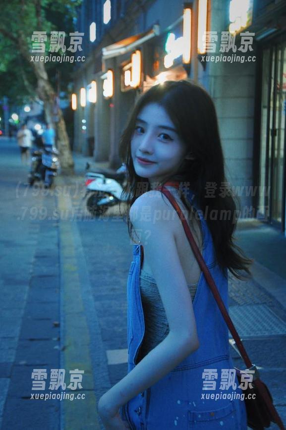 有没有人跟我一样，登录www.799.su后脑海里都是purplelamp的画面？