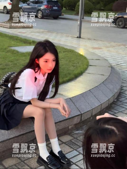 91吃瓜 在91吃瓜在线观看又一个热搜,难道八卦能治愈一切?