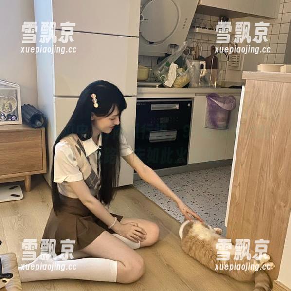 91吃瓜中心 向瓜行进,91吃瓜中心的热瓜线路从未如此火爆过!