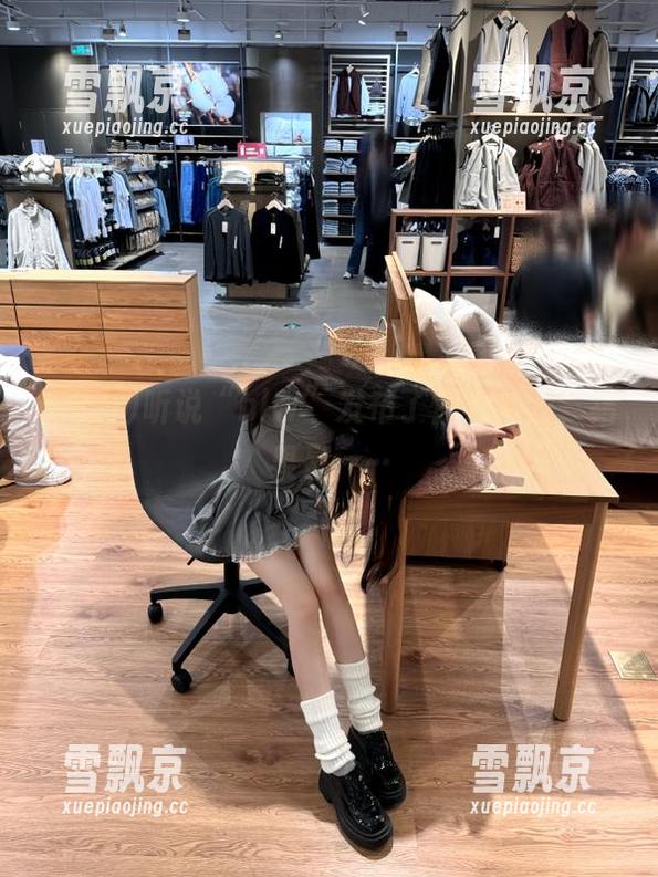 听说“hlw”发布了惊天新闻，结果是……