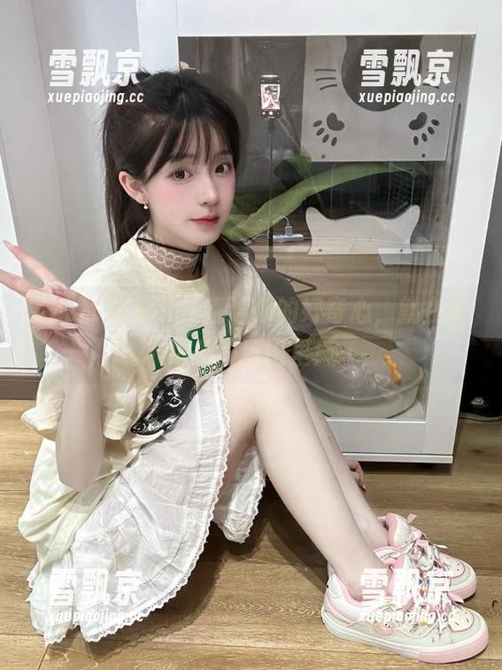 zztt11直达你的好奇心，就在不远处的瓜田里！