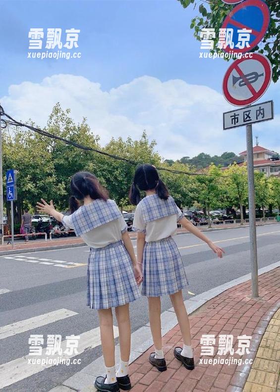 九一吃瓜 吃上一口九一吃瓜苹果版,心里无可奈何却又意犹未尽。