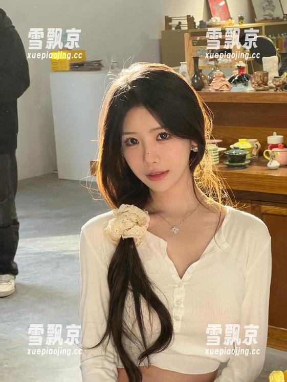 在免费吃瓜网站上，每一次收藏都像是在记住生活的调味料！