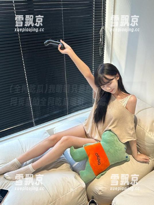 我明明只是想查资料，结果被网页里的全网吃瓜吸引，哈哈，这可怎么办？