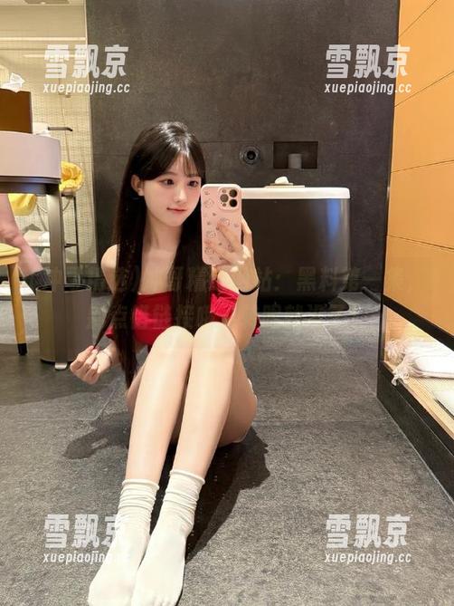 冲哥精选 冲哥精选网站:黑料第一集,别点错链接哦,转眼就没了!