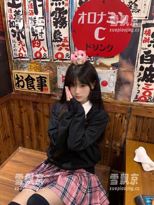 吃瓜网 永久更新的吃瓜网软件,让你在全国瓜田里悠然自在戳瓜消息。