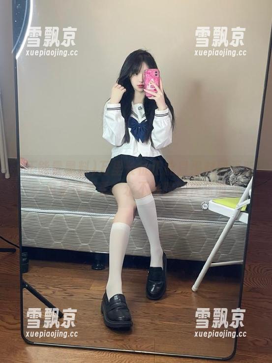 万里长征正能量黑料网页版：瓜果连连看，永不迷路的快乐时光