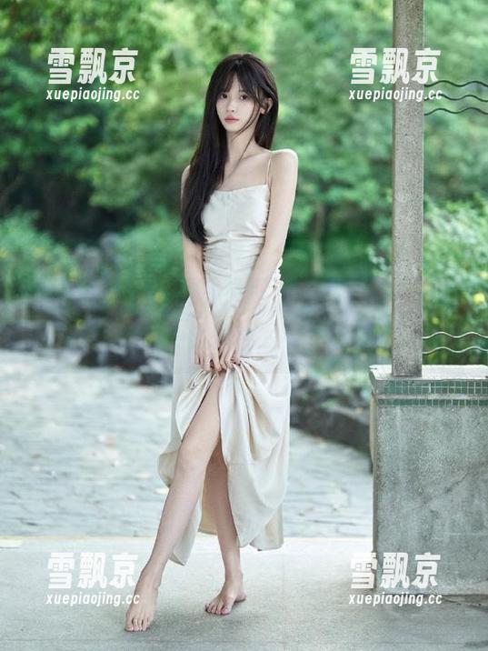 当“视频”遇上“八卦”，网曝吃瓜的设定让我无法自拔。