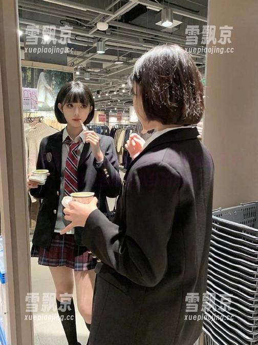 网曝吃瓜 网曝吃瓜在线:黑料随时更新,谁能抵挡这股八卦的风潮?