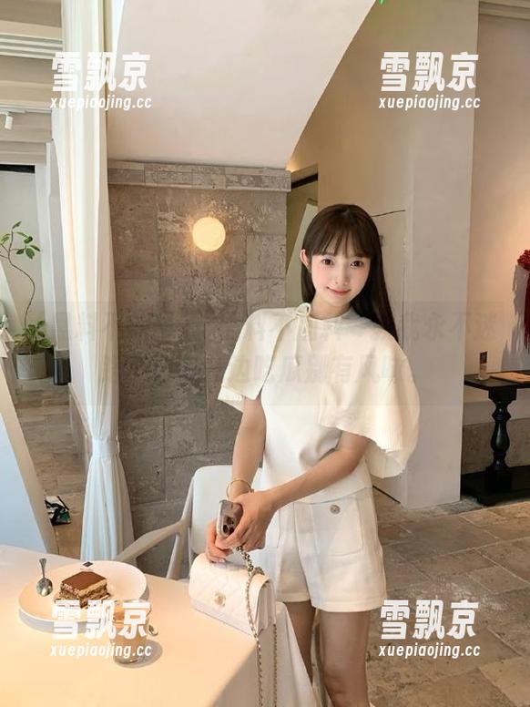 黑料不加料 “黑料不加料”教我永不迷路,边叹气边吃瓜别有风味。