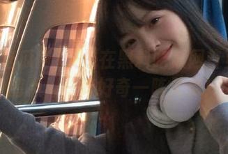 又是在黑料吃瓜网首页在线蹲点，一阵好奇一阵无奈！