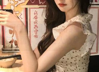 黑料吃瓜网页在线讨论：探花与爱情，究竟让人心动或失落？