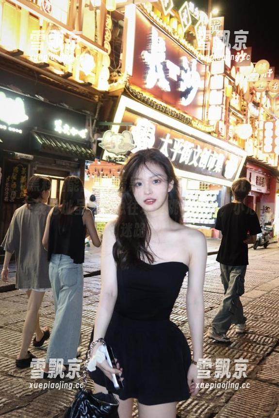 怀着黑料正能量探险的我，在线地址虽对却总往坑里跳！冷静，小心别迷路了！