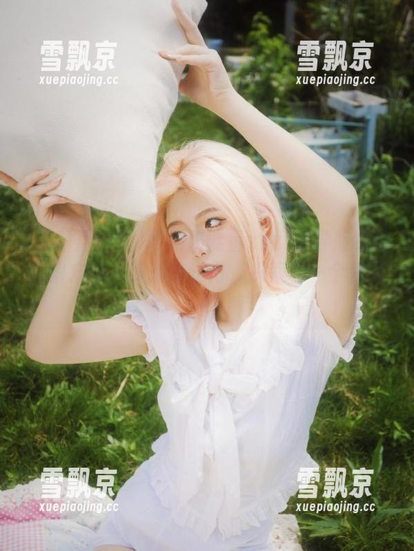 黑料正能量zzzttt导航给你指明方向，跟随传送门，探索每一个荒唐！