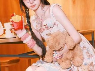 让你大跌眼镜的事情，在黑料正能量不打烊的链接里随时都在发生！