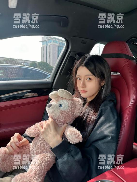 听分享黑料网的登录网址后，我决定豁出去了，看看能不能挖到点新鲜事！