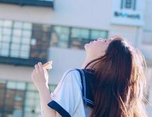 黑料网站苹果版，随时随地下载视频的妙招