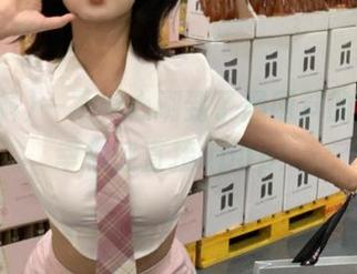 一不小心刷到了黑网料的视频，幸福感直接upup！